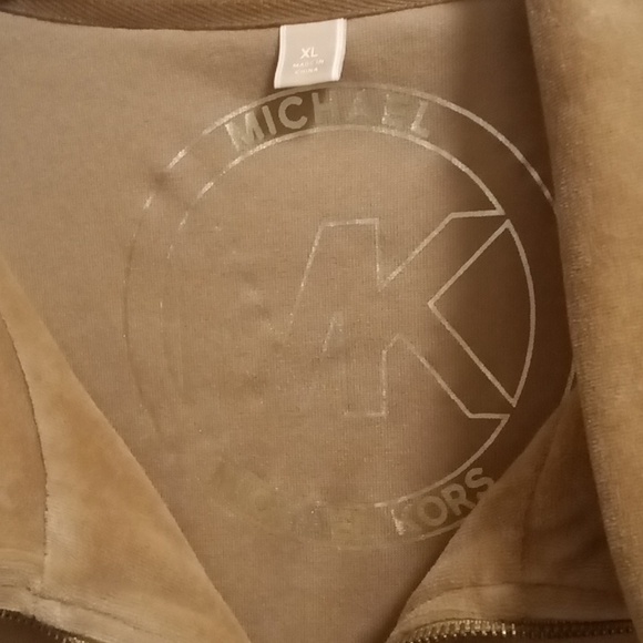 FINAL PRICE MICHAEL MICHAEL KORS tan pantsuit w gold hardware XL - Picture 14 of 15